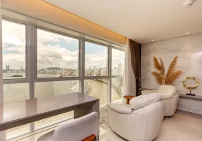Foto 1 de Apartamento com 3 Quartos à venda, 164m² em Quadra Mar, Balneário Camboriú