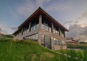 Foto 1 de Casa de Condomínio com 4 Quartos à venda, 400m² em Alpes Suicos, Gravatá