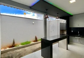 Foto 1 de Casa com 2 Quartos à venda, 104m² em Recreio Panorama, Goiânia