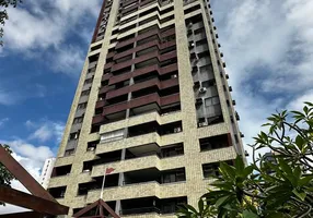 Foto 1 de Apartamento com 3 Quartos à venda, 150m² em Meireles, Fortaleza