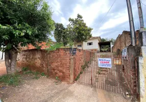 Foto 1 de Casa com 3 Quartos à venda, 484m² em Vila Geni, Presidente Prudente