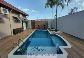 Foto 1 de Casa de Condomínio com 3 Quartos à venda, 188m² em Jardim Hélio Cruz, Mogi Mirim