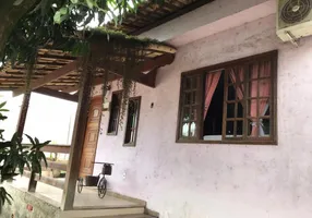 Foto 1 de Casa com 2 Quartos à venda, 102m² em Arsenal, São Gonçalo