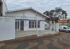 Foto 1 de Casa com 4 Quartos para alugar, 150m² em Jardim Guanabara, Campinas
