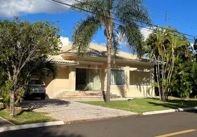 Foto 1 de Casa de Condomínio com 6 Quartos para venda ou aluguel, 900m² em Condomínio Royal Golf Residence, Londrina