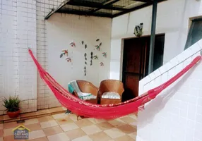 Foto 1 de Cobertura com 4 Quartos à venda, 350m² em Vila Tupi, Praia Grande