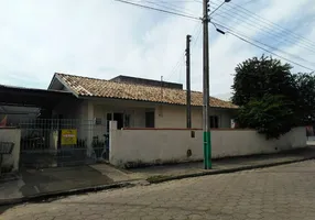 Foto 1 de Casa com 3 Quartos à venda, 70m² em Monte Alegre, Camboriú