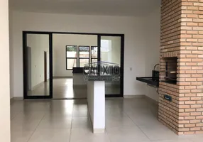 Foto 1 de Casa com 3 Quartos à venda, 154m² em Bosque dos Buritis, Uberlândia