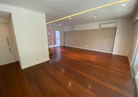 Foto 1 de Apartamento com 3 Quartos para venda ou aluguel, 190m² em Leblon, Rio de Janeiro