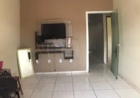 Foto 1 de Casa com 3 Quartos à venda, 80m² em Jardim Europa, Uberlândia