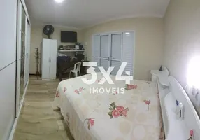 Foto 1 de Casa com 3 Quartos à venda, 280m² em Campo Grande, São Paulo