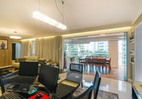 Foto 1 de Apartamento com 3 Quartos para alugar, 149m² em Vila Andrade, São Paulo