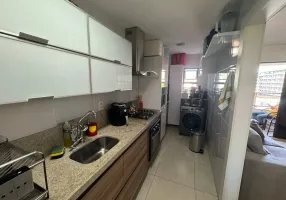Foto 1 de Apartamento com 2 Quartos para alugar, 58m² em Cabo Branco, João Pessoa