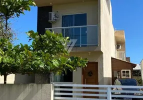 Foto 1 de Sobrado com 3 Quartos à venda, 112m² em São João do Rio Vermelho, Florianópolis