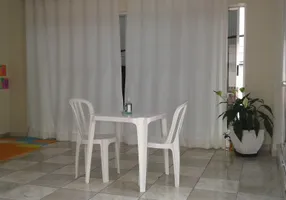 Foto 1 de Sobrado com 4 Quartos à venda, 250m² em Vila Paulo Silas, São Paulo