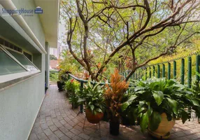 Foto 1 de Casa com 6 Quartos à venda, 434m² em Alto da Lapa, São Paulo