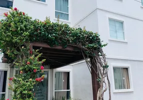 Foto 1 de Apartamento com 2 Quartos à venda, 50m² em Kennedy, Caruaru