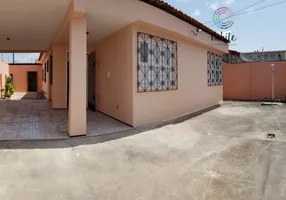Foto 1 de Casa com 4 Quartos à venda, 210m² em Serrinha, Fortaleza