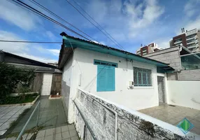Foto 1 de Casa com 3 Quartos à venda, 116m² em Capoeiras, Florianópolis