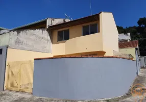 Foto 1 de Sobrado com 3 Quartos para alugar, 78m² em Boqueirão, Curitiba