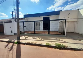 Foto 1 de Ponto Comercial para alugar, 100m² em Vila Velosa, Araraquara