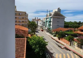 Foto 1 de Apartamento com 2 Quartos à venda, 70m² em Canasvieiras, Florianópolis