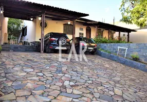 Foto 1 de Casa com 4 Quartos à venda, 354m² em Horto Florestal, Belo Horizonte