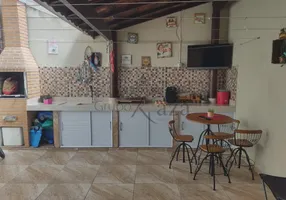 Foto 1 de Sobrado com 3 Quartos à venda, 170m² em Jardim do Vale, Jacareí