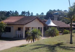 Foto 1 de Fazenda/Sítio com 2 Quartos à venda, 2600m² em Jardim dos Ipes, Mairinque