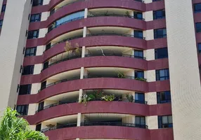 Foto 1 de Apartamento com 3 Quartos à venda, 204m² em Guararapes, Fortaleza