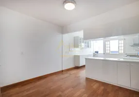Foto 1 de Casa com 2 Quartos à venda, 270m² em Panamby, São Paulo