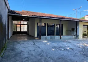 Foto 1 de com 4 Quartos à venda, 420m² em Enseada do Suá, Vitória