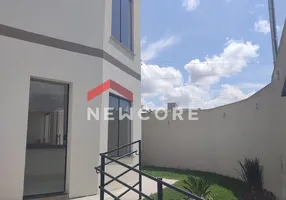 Foto 1 de Casa com 2 Quartos à venda, 60m² em Novo Centro, Santa Luzia