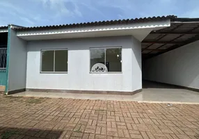 Foto 1 de Casa com 2 Quartos à venda, 53m² em Alto Alegre, Cascavel