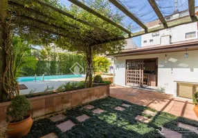Foto 1 de Casa com 4 Quartos à venda, 293m² em Jardim Planalto, Porto Alegre