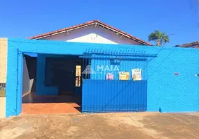 Foto 1 de Casa com 2 Quartos à venda, 348m² em Parque das Gameleiras, Uberaba