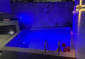 Foto 1 de Apartamento com 3 Quartos para alugar, 160m² em Barra da Tijuca, Rio de Janeiro