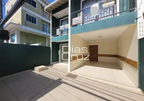 Foto 1 de Casa com 3 Quartos à venda, 146m² em Jardim Mariléa, Rio das Ostras