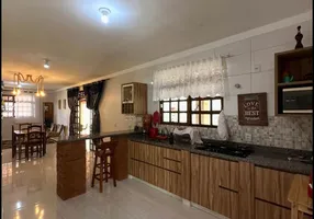 Foto 1 de Casa com 3 Quartos à venda, 100m² em Arembepe, Camaçari