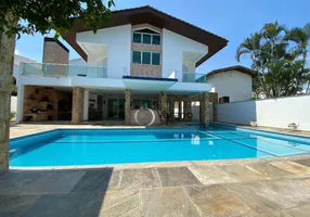 Foto 1 de Casa com 5 Quartos à venda, 600m² em Jardim Acapulco , Guarujá