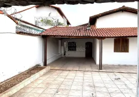 Foto 1 de Casa com 4 Quartos à venda, 225m² em Jardim São Luiz, Montes Claros