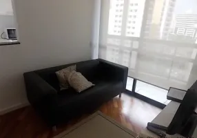 Foto 1 de Flat com 1 Quarto para alugar, 41m² em Vila Nova Conceição, São Paulo