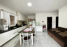 Foto 1 de Casa com 3 Quartos à venda, 105m² em Costeira, Balneário Barra do Sul