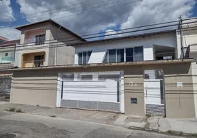 Foto 1 de Casa com 3 Quartos para alugar, 230000m² em Jardim São Pedro, Mogi das Cruzes
