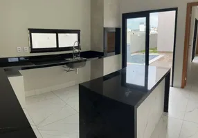 Foto 1 de Casa de Condomínio com 3 Quartos à venda, 145m² em Coxipó da Ponte, Cuiabá