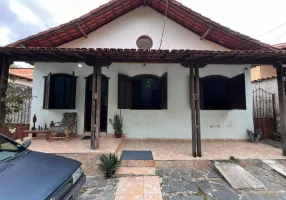 Foto 1 de Casa com 5 Quartos à venda, 360m² em Santa Mônica, Belo Horizonte