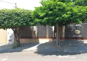 Foto 1 de Casa com 3 Quartos à venda, 170m² em Conjunto Habitacional São Deocleciano, São José do Rio Preto