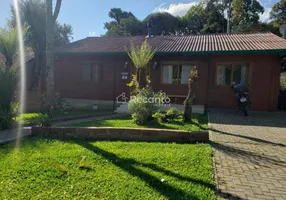 Foto 1 de Casa com 4 Quartos à venda, 160m² em Villagio, Gramado