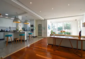 Foto 1 de Casa com 3 Quartos à venda, 346m² em Higienópolis, São Paulo
