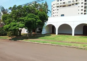 Foto 1 de Casa de Condomínio com 5 Quartos para venda ou aluguel, 700m² em Parque Faber Castell I, São Carlos